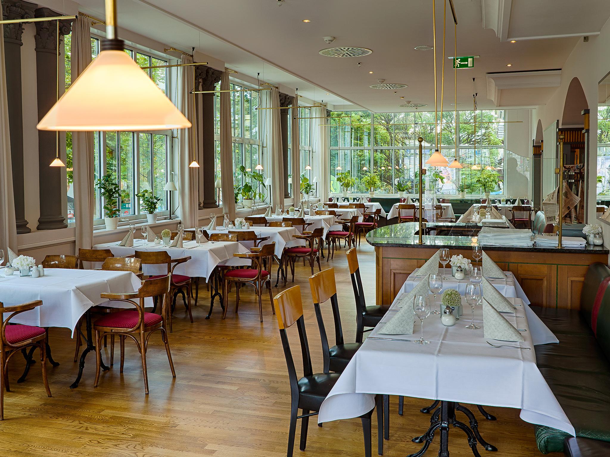 וויימר Hotel Kaiserin Augusta מראה חיצוני תמונה
