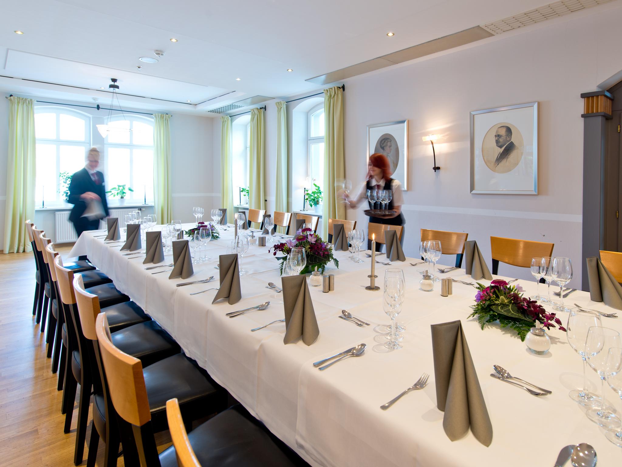 וויימר Hotel Kaiserin Augusta מראה חיצוני תמונה
